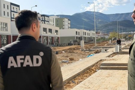 Nurdağı Kaymakamı Adıgüzeller İnşaat Şantiyesini Ziyaret Etti