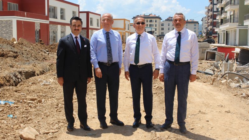 Gaziantep Valisi Kemal Çeber ve Rize Heyeti Nurdağı Şantiyemizi Ziyaret Etti