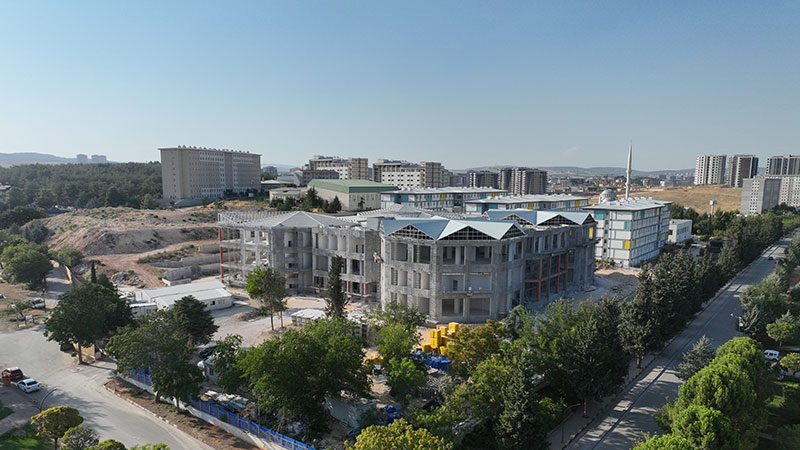 Proje:Gazi̇antep Üni̇versi̇tesi̇ Kütüphane Binası İnşaatı