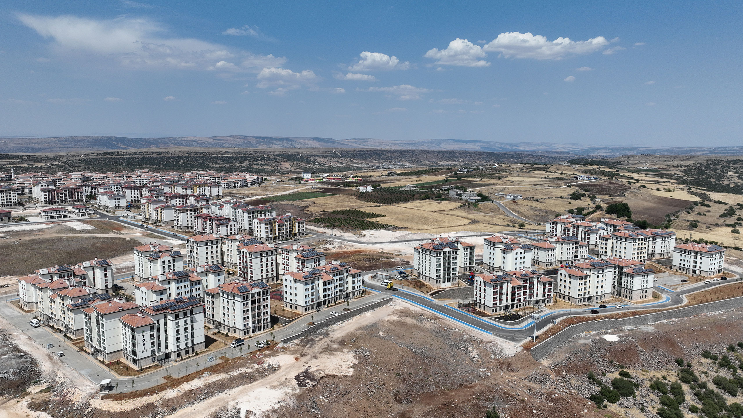 Kuzeyşehir bölgesinde planlanan bu proje, 414 konut kapasitesi ile modern şehircilik anlayışını yansıtan bir toplu konut yerleşimidir.
